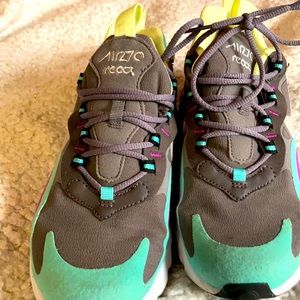 COPY - Nike react Girls shoes
